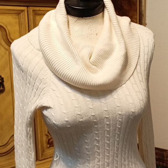 Womens Knit Crochet Sweater dress Swoop Scoop Cowl Turtle creamy Med 2b BEBE b1 - Picture 2 of 8